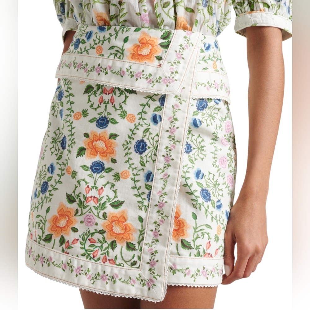 NWT FARM Rio Folk Floral Embroidered Wrap Mini Skirt Off-White Size 29
